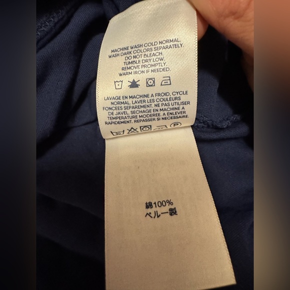 Elegant Black Sleeveless Tank Top - Picture 6 of 6